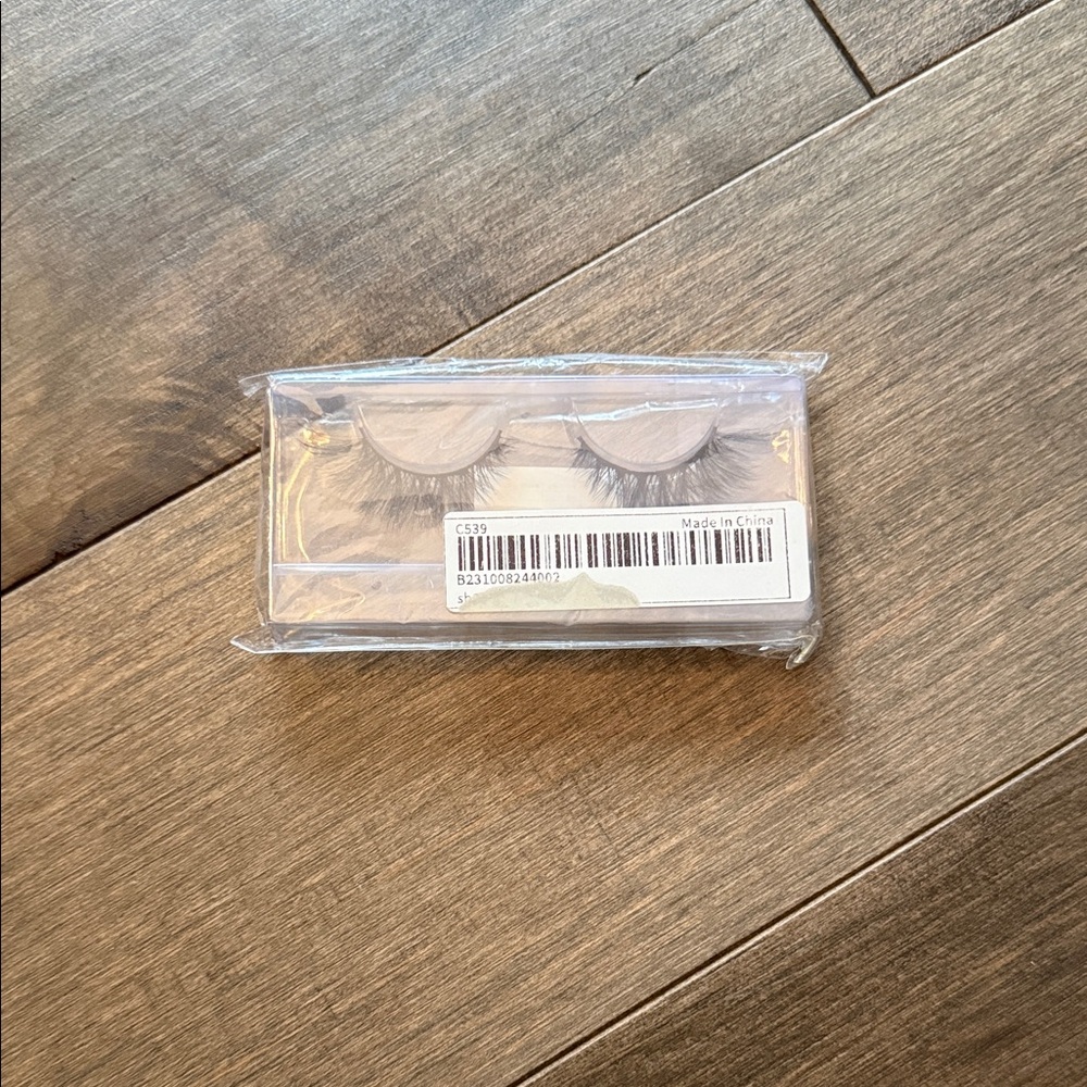 False Eyelashes